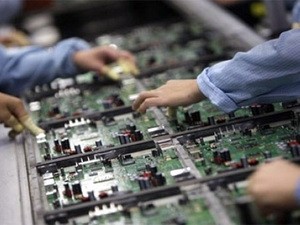Die Elektronikbranche Vietnams interessiert Investoren aus Südkorea - ảnh 1