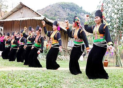 Folkloremusikgruppe der Volksgruppe Kho Mu - ảnh 1