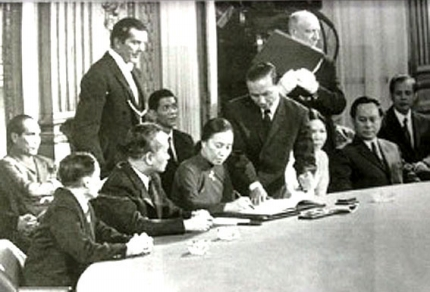 Treffen zum 40. Jahrestag des Pariser Abkommens über Vietnam - ảnh 1