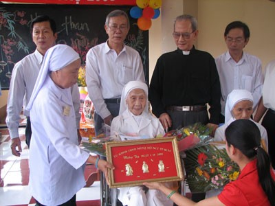 Engagement vietnamesischer Katholiken für Entwicklung des Landes - ảnh 1