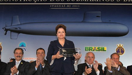 Brasilien führt ein Projekt zum Bau seines ersten Atom-U-Boots durch - ảnh 1