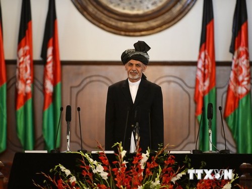 Afghanistans neuer Präsident rief Taliban zur Friedensverhandlung auf - ảnh 1