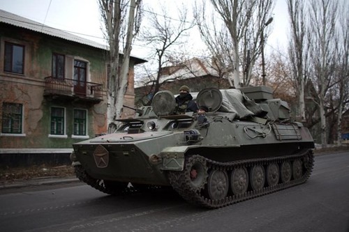 Russland dementiert die Präsenz seiner Armee in der Ukraine   - ảnh 1