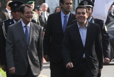 Eurogruppe und Griechenland sollen schnellstmöglich Vereinbarung über Hilfspaket erreichen - ảnh 1