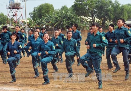 Staatspräsident Truong Tan Sang beglückwünscht die vietnamesische Milizen - ảnh 1