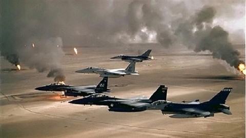 Arabische Militärallianz führt Luftangriffe gegen Huthi-Rebellen im Südjemen fort - ảnh 1