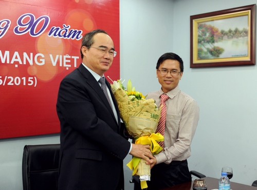 Vorsitzender der Vaterländischen Front Vietnams beglückwünscht Online-Zeitung „Vietnamnet“ - ảnh 1