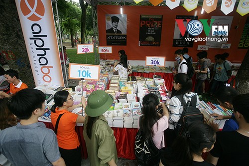 Eröffnung der 5. internationalen Buchmesse in Hanoi - ảnh 1