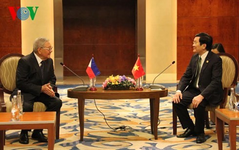 Staatspräsident Truong Tan Sang trifft den philippinischen Parlamentspräsidenten Feliciano J. Belmon - ảnh 1