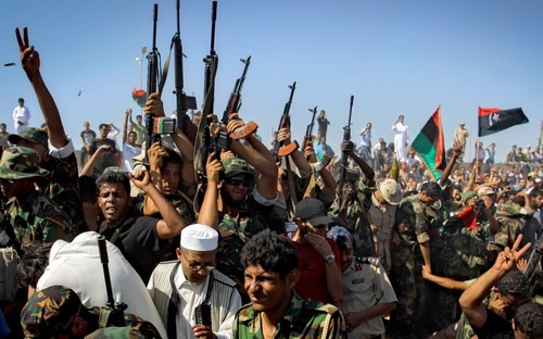 Nachbarländer suchen nach den Ausweg für die Krise in Libyen - ảnh 1