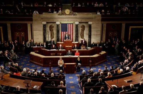 US-Repräsentantenhaus verabschiedet Gesetzesentwurf zur Verschärfung der Einreiseregeln - ảnh 1