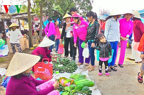 Besonderheit der Namen vietnamesischer Märkte - ảnh 1