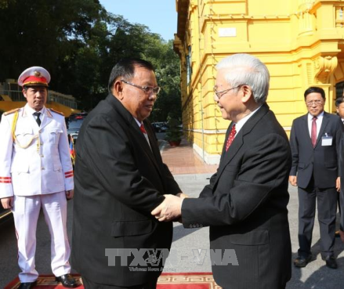 Freundschaft zwischen Vietnam und Laos entwickelt sich weiter - ảnh 1