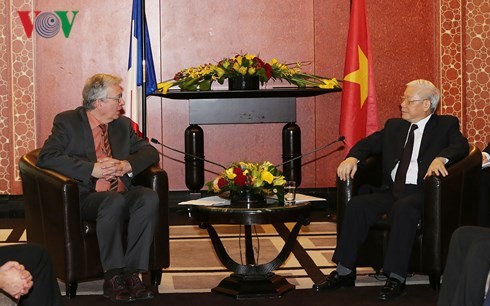 Verbesserung der Freundschaft zwischen Vietnam und Frankreich - ảnh 1