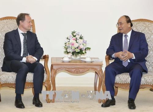 Premierminister Nguyen Xuan Phuc empfängt EU-Botschafter in Vietnam - ảnh 1