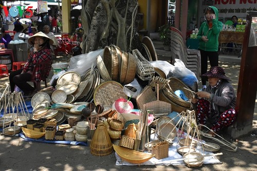 Der Markt auf dem Land – touristische Produkte in der Provinz Thua Thien Hue - ảnh 1