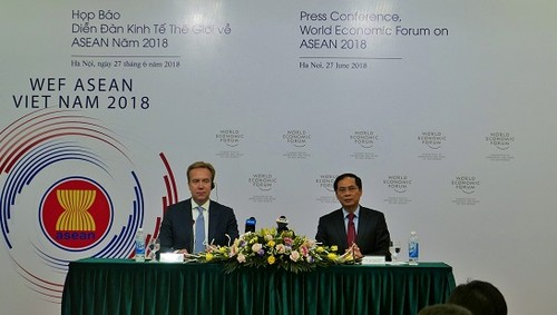 Das Weltwirtschaftsforum über die ASEAN 2018  - ảnh 1