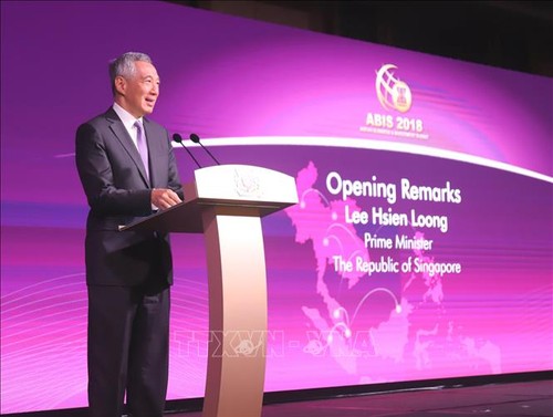 ASEAN-Gipfeltreffen: Verstärkung der Verbindung und Schaffung vom günstigen Umfeld für Unternehmen - ảnh 1