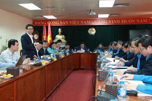 Vizepremierminister Vu Duc Dam tagt mit der vietnamesischen Arbeitsunion - ảnh 1