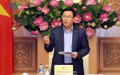 Vizepremierminister Vuong Dinh Hue: Das Wirtschaftswachstum im Jahr 2019 aufrechterhalten - ảnh 1