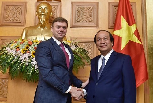 Vietnam und Russland verstärken Zusammenarbeit in Bau und Förderung der elektronischen Regierung - ảnh 1