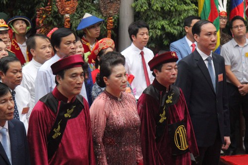 Parlamentspräsidentin Nguyen Thi Kim Ngan zu Gast beim Todestag der Hung-Könige 2019 - ảnh 1