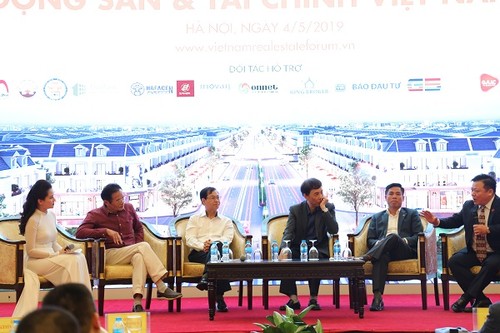 Forum zum Panorama der Immobilien und Finanzmärkten in Vietnam - ảnh 1