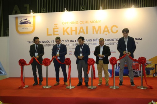 Erste internationale Messe über Häfen und Logistik in Vietnam - ảnh 1