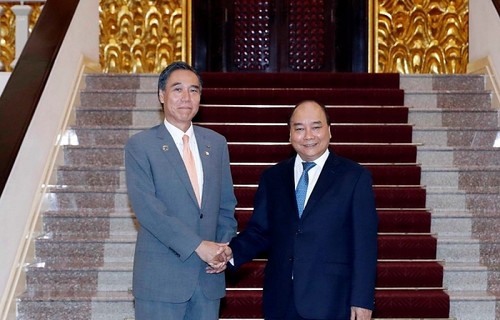 Premierminister Nguyen Xuan Phuc empfängt den Gouverneur der japanischen Präfektur Nagano - ảnh 1