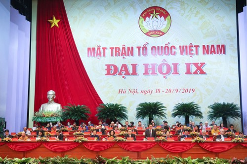 Frage zu Umweltschutz und Stadtentwicklung auf der Landeskonferenz der Vaterländischen Front Vietnams - ảnh 1