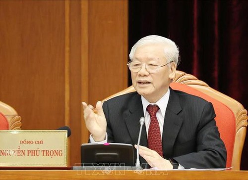 Beschluss des Politbüros über Richtlinien und Politik Vietnams bei der Teilnahme an vierter industrieller Revolution - ảnh 1