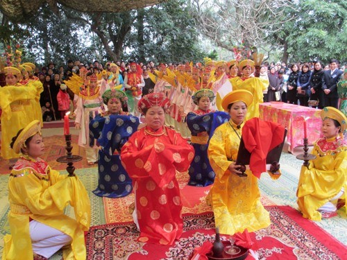 Aktivität zur Vorstellung folkloristischer Kultur in Phu Tho - ảnh 1