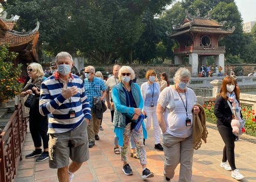 Covid-19: Tourismus in Hanoi überwindet zahlreiche Schwierigkeiten - ảnh 1