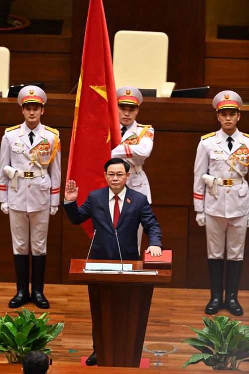 Vuong Dinh Hue zum Parlamentspräsident gewählt - ảnh 1