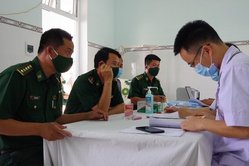 Sechs weitere Covid-19-Infektionsfälle in Vietnam sind Einreisende - ảnh 1
