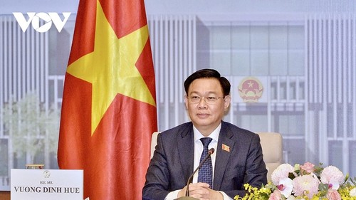 Parlamentspräsident Vuong Dinh Hue schickt Glückwunschtelegramm für Nationalfeiertag Österreichs - ảnh 1