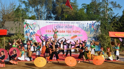 Lai Chau veranstaltet das 3. Kulturfest der Volksgruppe der Mong 2021 - ảnh 1