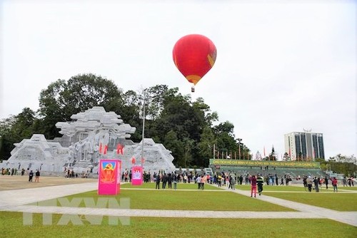 Provinz Tuyen Quang bereitet sich auf das internationale Ballonfestival vor - ảnh 1