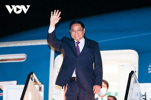 USA-ASEAN-Sondergipfel: Premierminister Pham Minh Chinh ist in Washington eingetroffen - ảnh 1