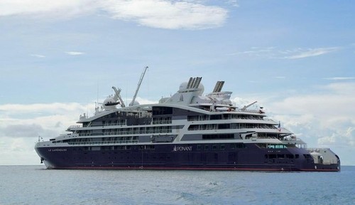 Französisches Kreuzfahrtschiff „Le Laperouse” besucht Con Dao - ảnh 1