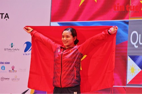 Gewichtheberin Pham Thi Hong Thanh gewinnt Gold-Hattrick im asiatischen Gewichtheben - ảnh 1