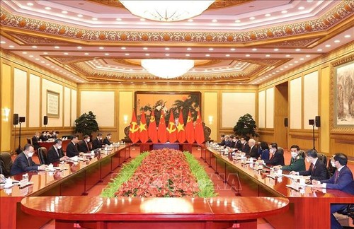Beziehungen zwischen Vietnam und China gesund, stabil und nachhaltig entwickeln - ảnh 1