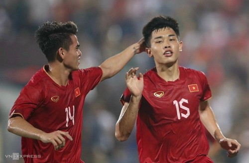 U23-Asienmeisterschaftsqualifikation: Unentschieden zwischen Vietnam und Singapur - ảnh 1