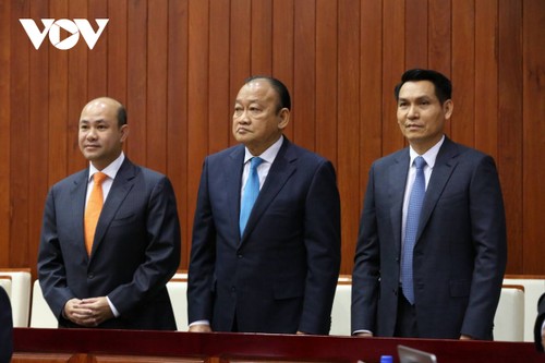 Kambodschas Parlament wählt den jüngsten Sohn von Hun Sen zum Vizepremierminister - ảnh 1