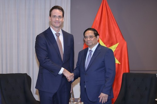 Premierminister Pham Minh Chinh trifft Geschäftsführer australischer Wirtschaftskonzerne - ảnh 1