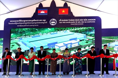 Vietnam enters top 5 biggest foreign investors in Cambodia - ảnh 2