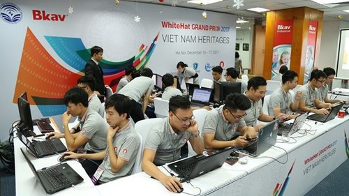 Vietnam wins WhiteHat Grand Prix 2017 cyber security competition  - ảnh 1