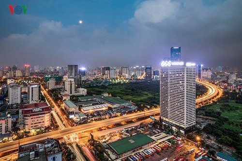 Hanoi celebrates 10 years of expansion - ảnh 2
