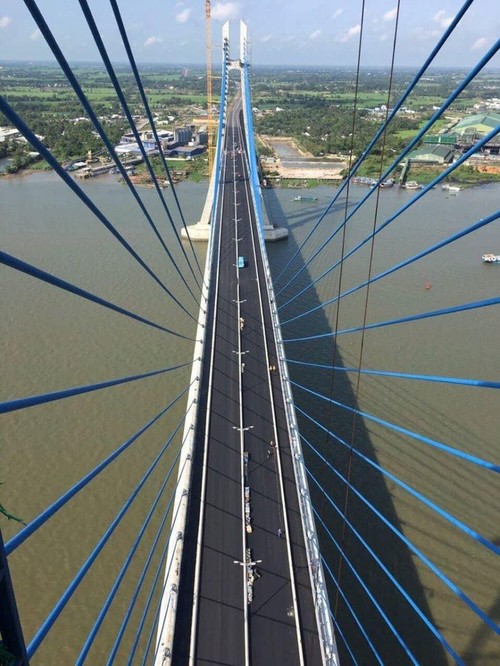 Key Mekong Delta bridge set to open May 19 - ảnh 1