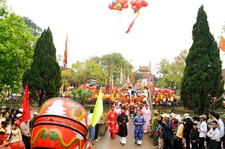 Religious organizations asked to cancel festivals, celebrations - ảnh 1